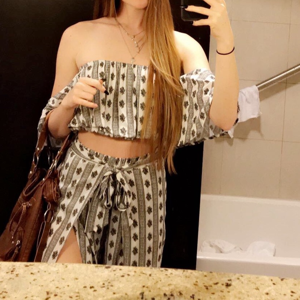 2 piece set - Crop top & long pants with slits on side of legs, tie around waist
